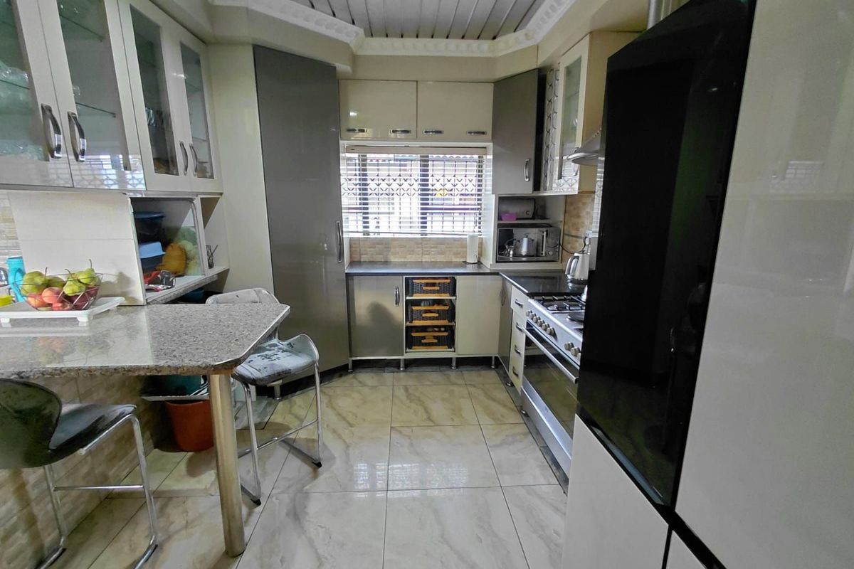 House For Sale in Mahlako-a-phahla Gardens - Photo 2