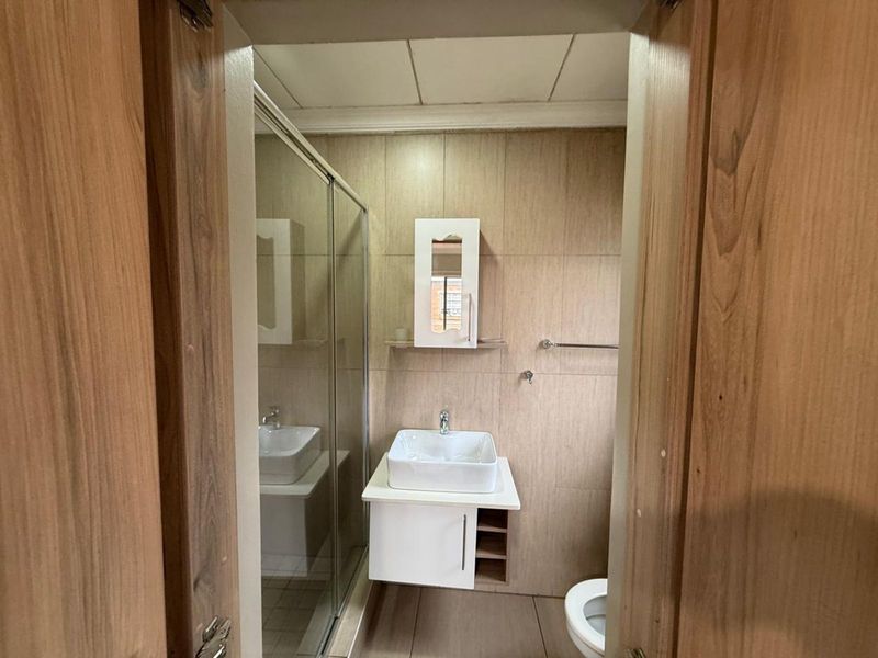 Townhouse For Sale in Pretoria West - Photo 10