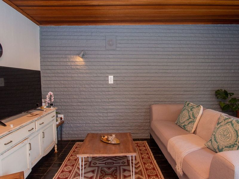 Apartment To Rent in Jacanlee - Photo 2