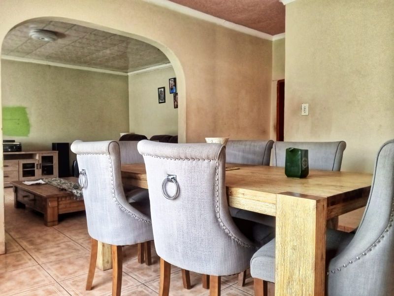 House For Sale in Dobsonville Ext 3 - Photo 7