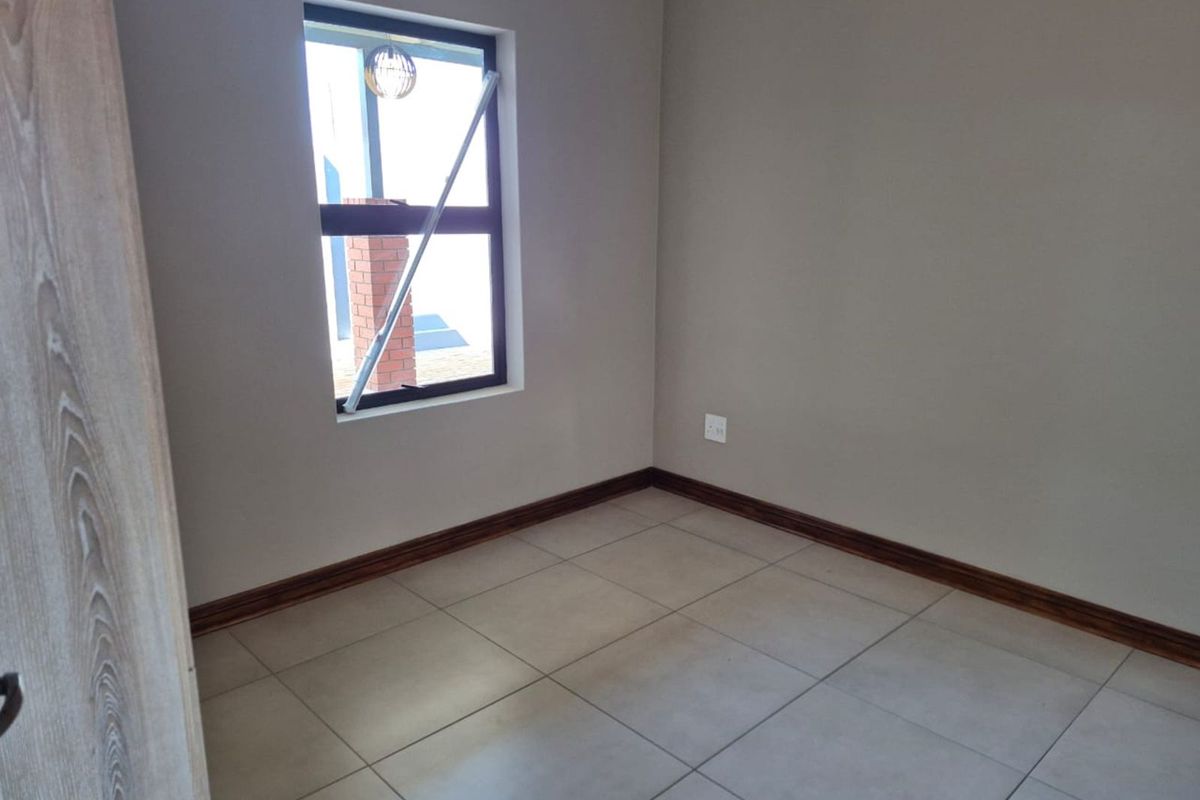 House For Sale in Kuruman Central - Photo 5