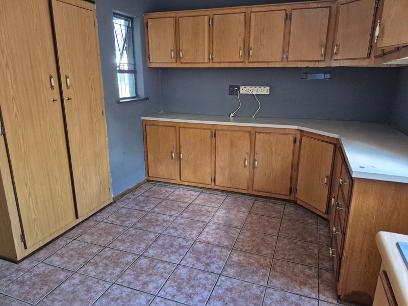 House For Sale in Kuruman Central - Photo 4
