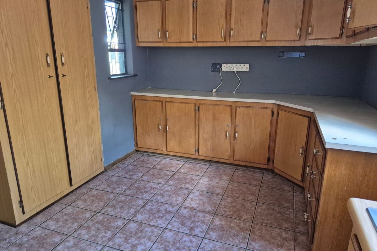 House For Sale in Kuruman Central - Photo 4