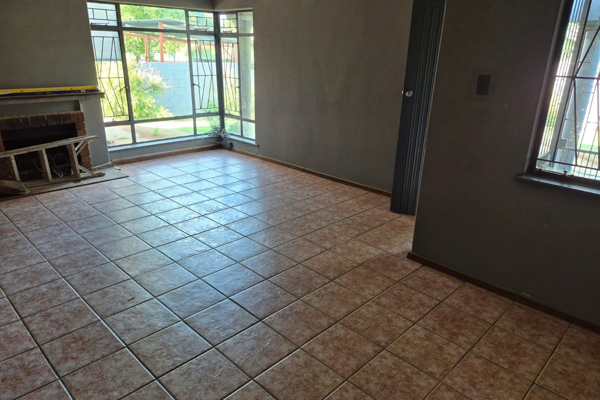 House For Sale in Kuruman Central - Photo 2