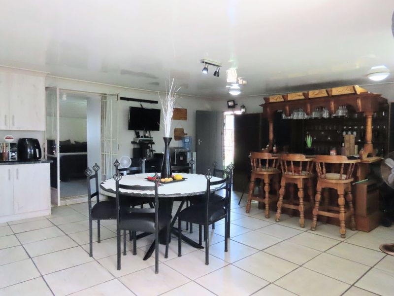 House For Sale in Ventersdorp Central - Photo 7