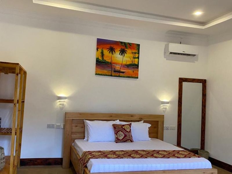 Guest House For Sale in Green Point - Photo 8