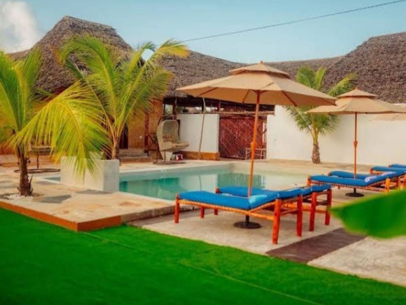 Guest House For Sale in Green Point - Photo 5