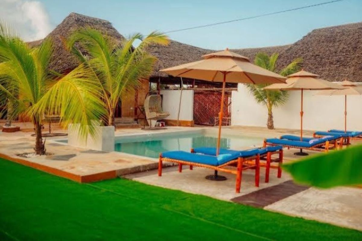 Guest House For Sale in Green Point - Photo 5