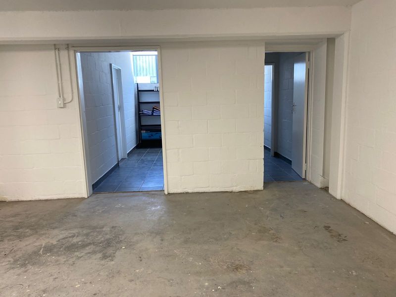 Industrial To Rent in Retreat - Photo 5