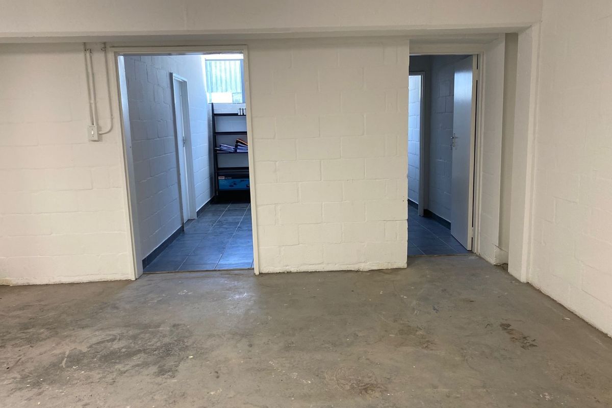 Industrial To Rent in Retreat - Photo 5