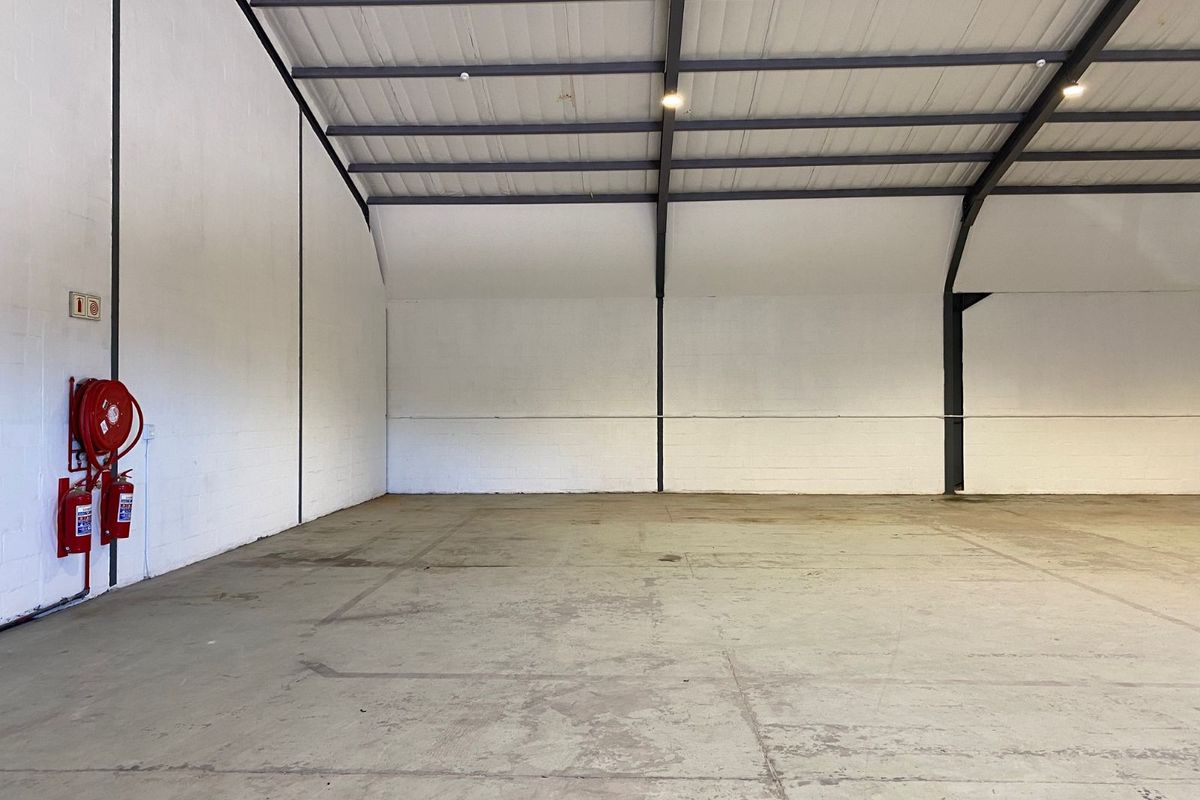 Industrial To Rent in Retreat - Photo 3