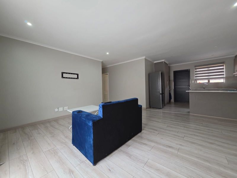 House To Rent in Secunda Central - Photo 8