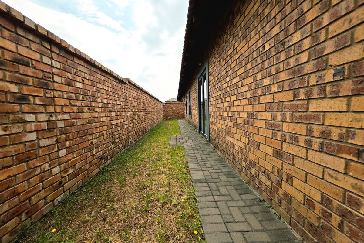 House To Rent in Secunda Central - Photo 3