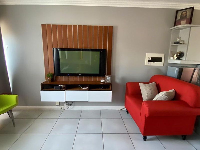 Townhouse For Sale in Rietfontein - Photo 5