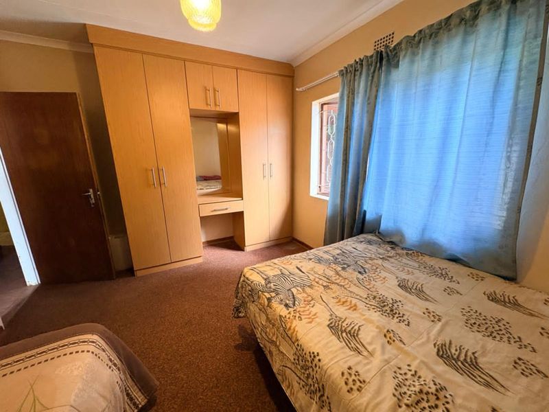 House For Sale in Roodepan - Photo 10