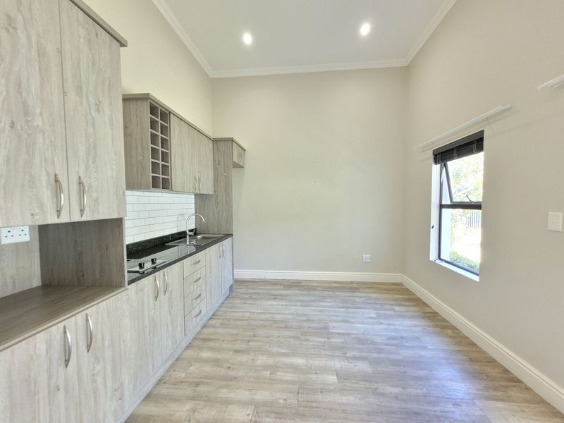 Townhouse For Sale in Zevenwacht Retirement Village - Photo 10