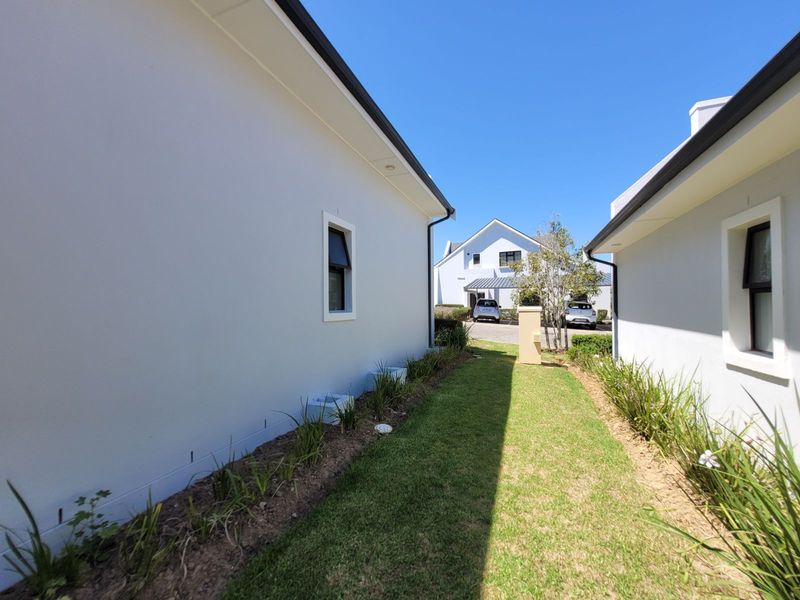 Townhouse For Sale in Zevenwacht Retirement Village - Photo 4