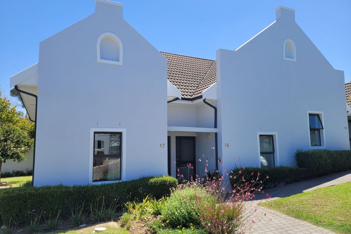 Townhouse For Sale in Zevenwacht Retirement Village - Photo 3