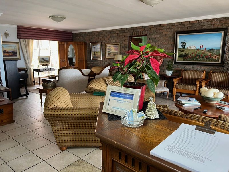 House For Sale in Dana Bay - Photo 10