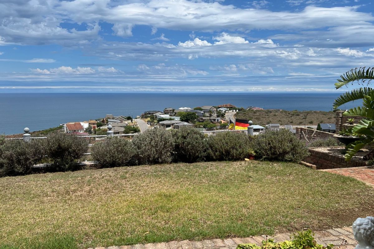 House For Sale in Dana Bay - Photo 4