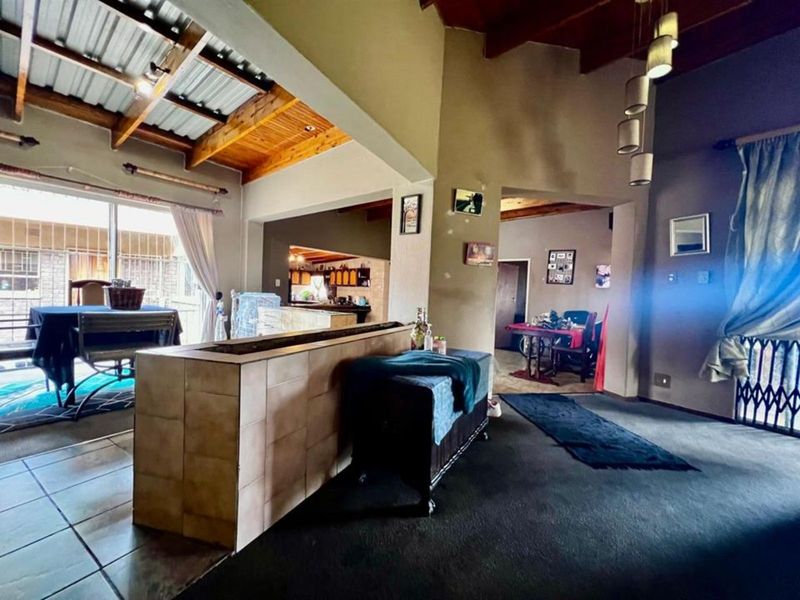 House For Sale in Nederlandpark - Photo 5