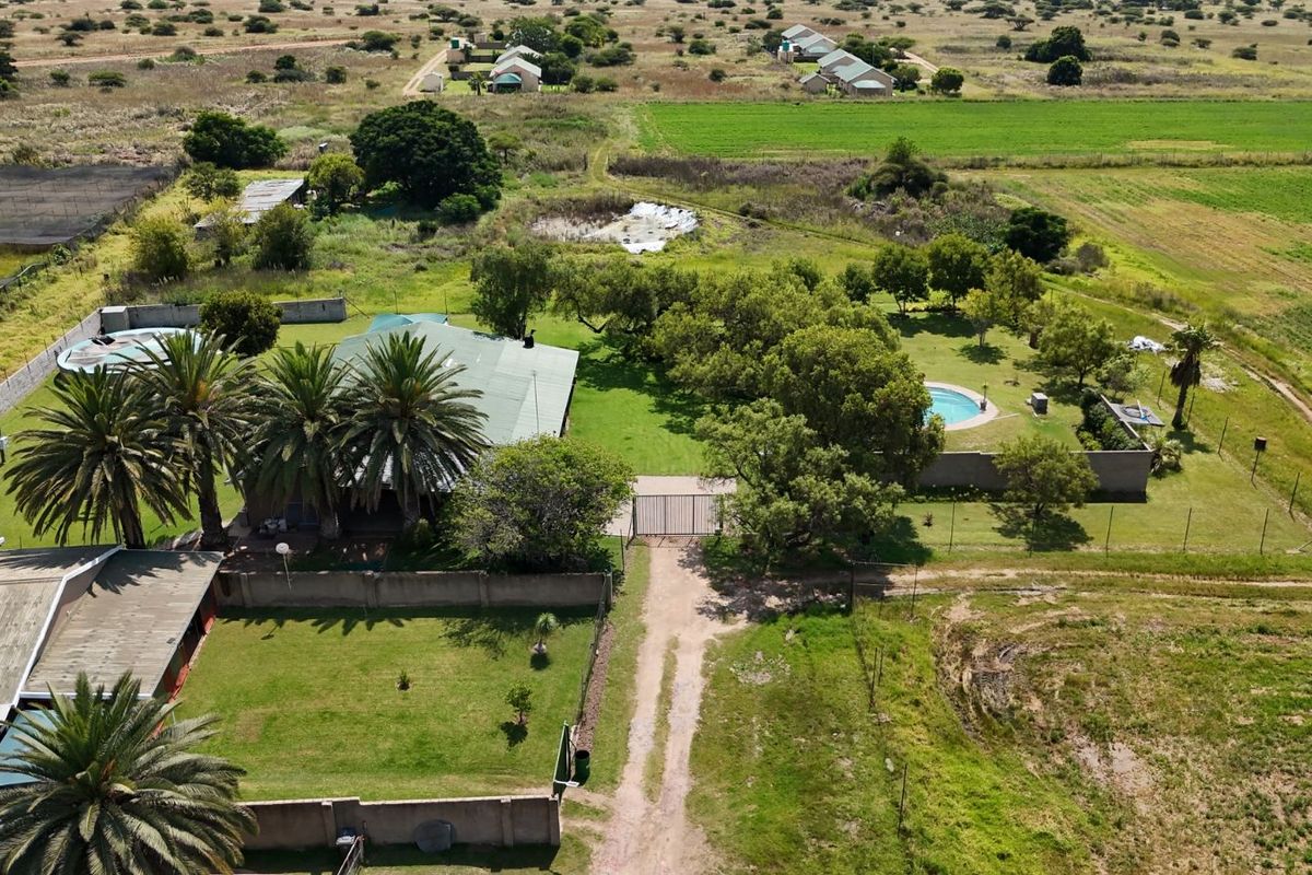 Farm For Sale in Doornbult AH - Photo 2