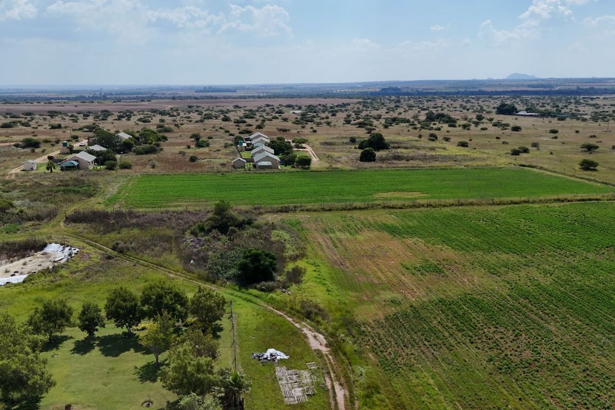 Farm For Sale in Doornbult AH - Photo 3