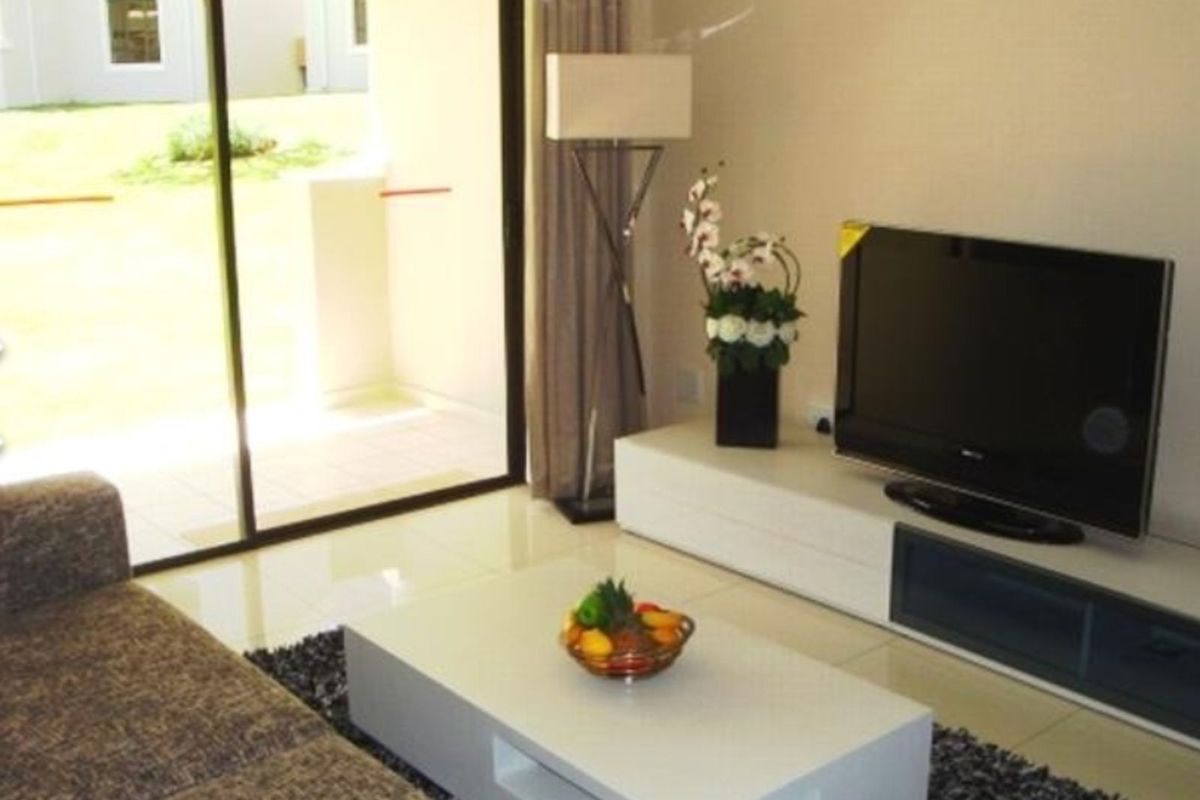 Apartment For Sale in Noordwyk - Photo 5