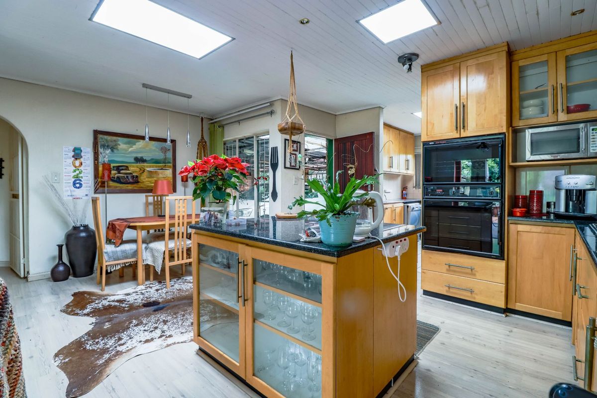 House For Sale in Rooihuiskraal - Photo 4