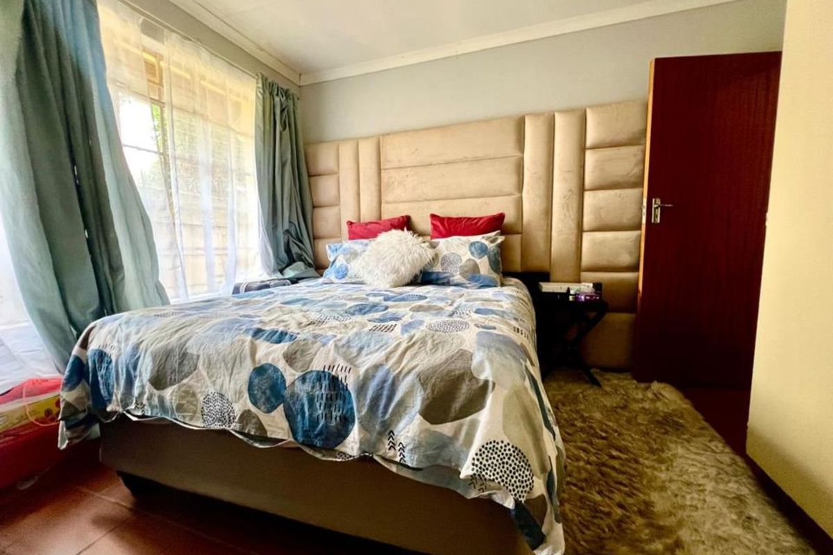 House For Sale in Ermelo Central - Photo 5