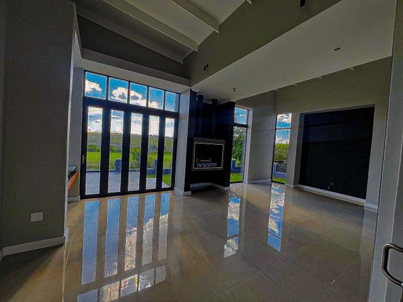 House For Sale in Copperleaf Estate - Photo 3