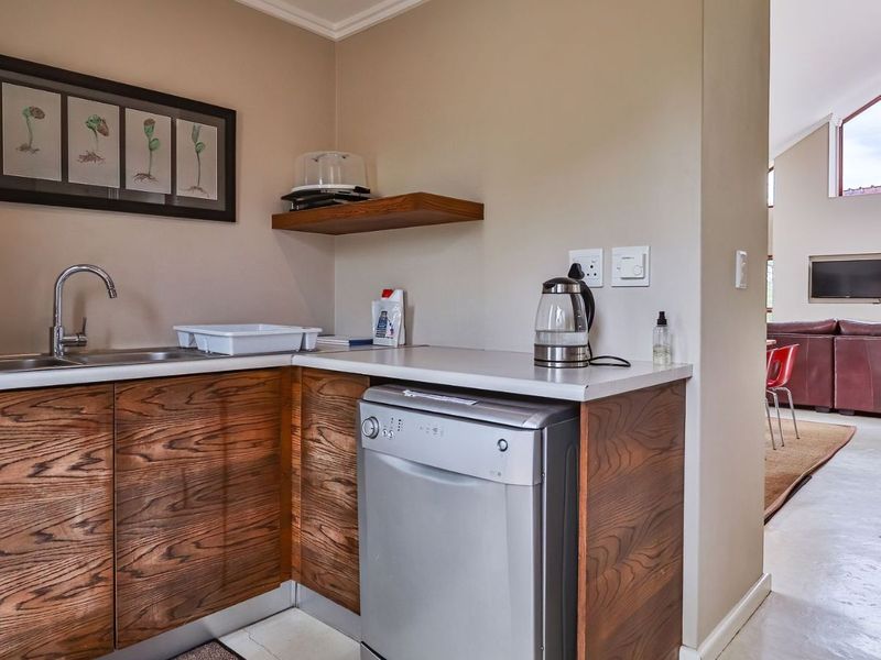 House For Sale in Montagu Central - Photo 9