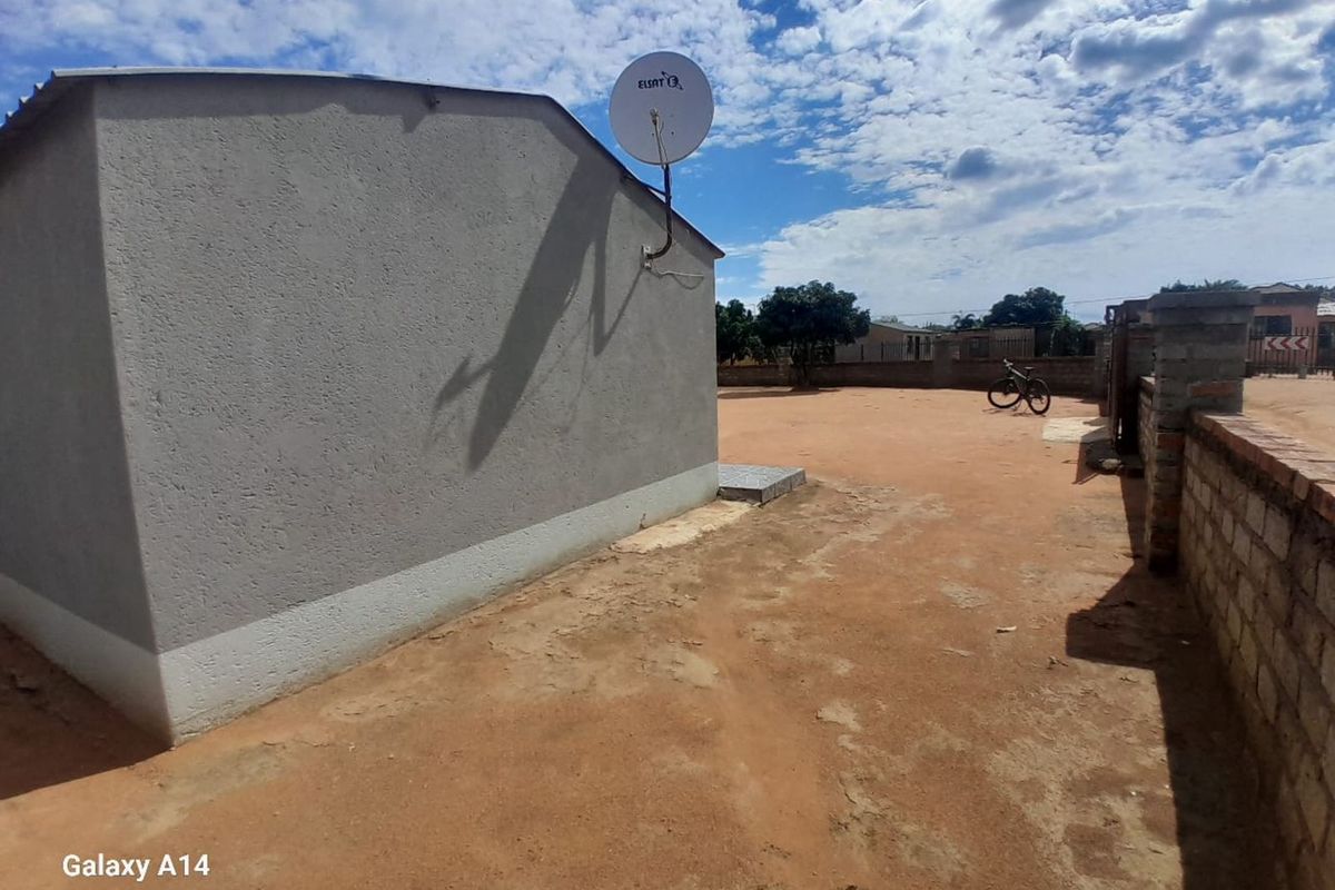 House For Sale in Hammanskraal Central - Photo 5