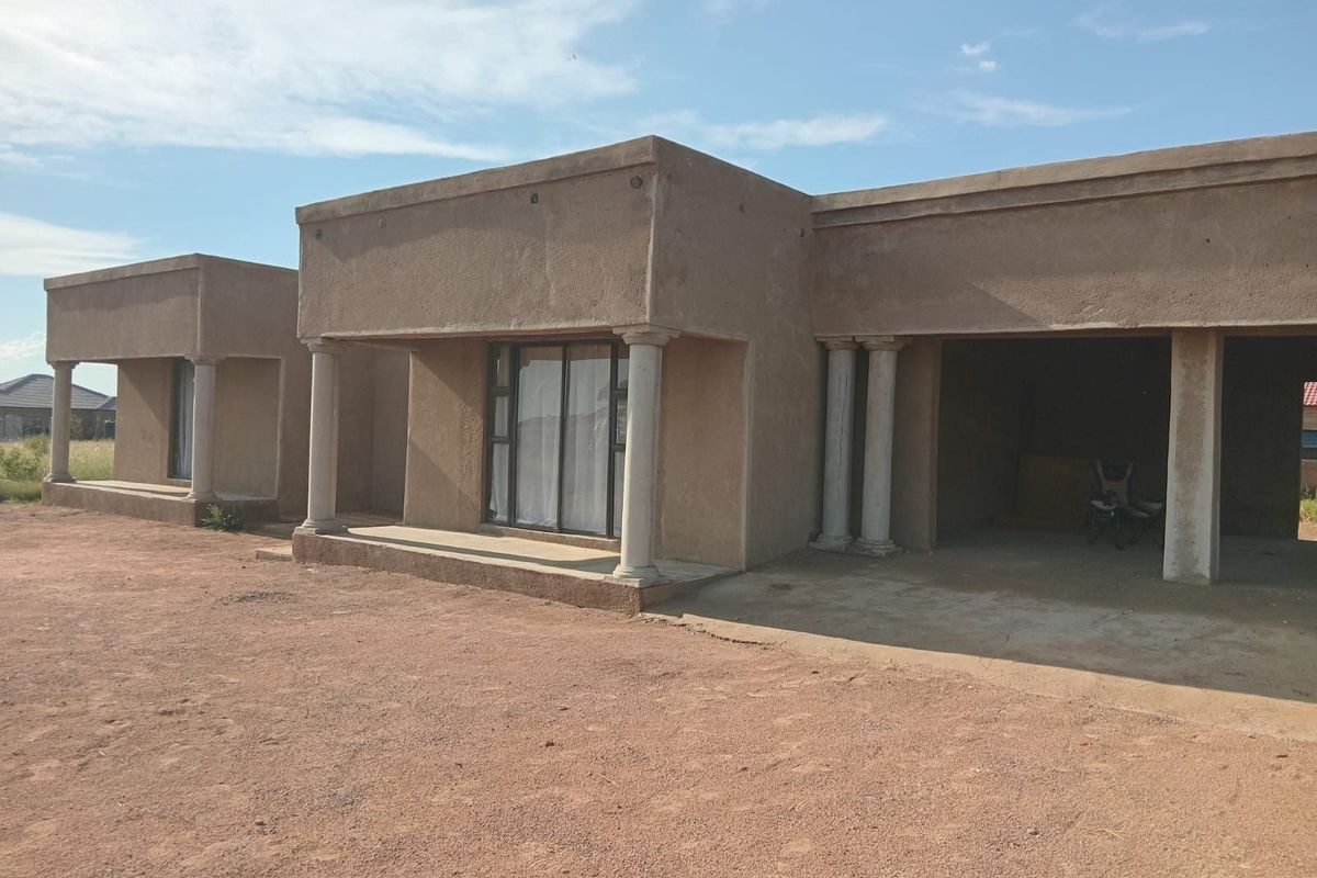 House For Sale in Hammanskraal Central - Photo 4