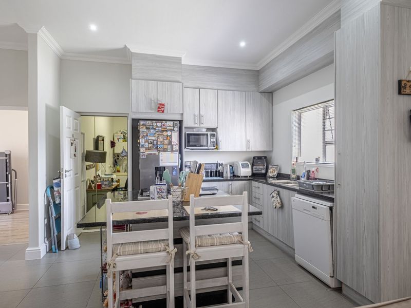 House For Sale in Westbrook - Photo 10