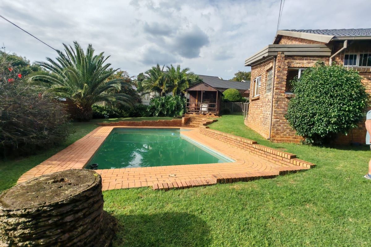 House For Sale in Pierre Van Ryneveld - Photo 2