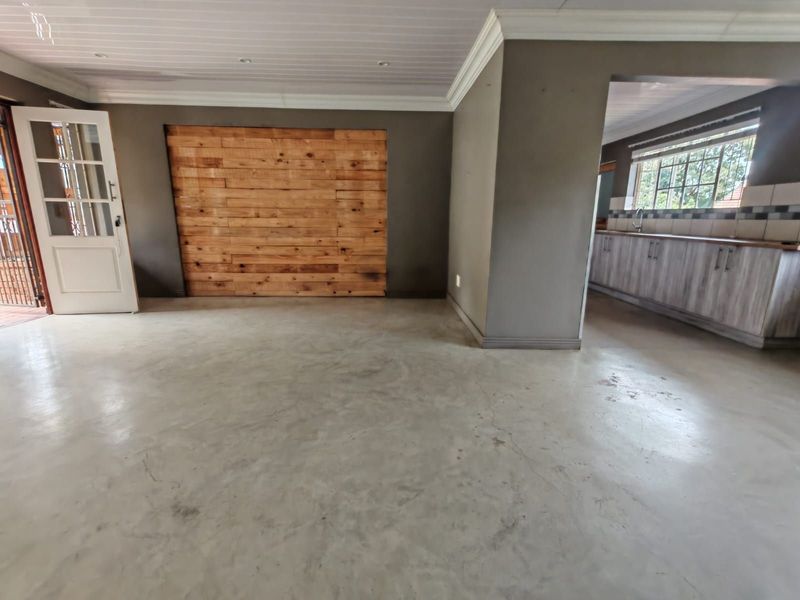 House For Sale in Pierre Van Ryneveld - Photo 8