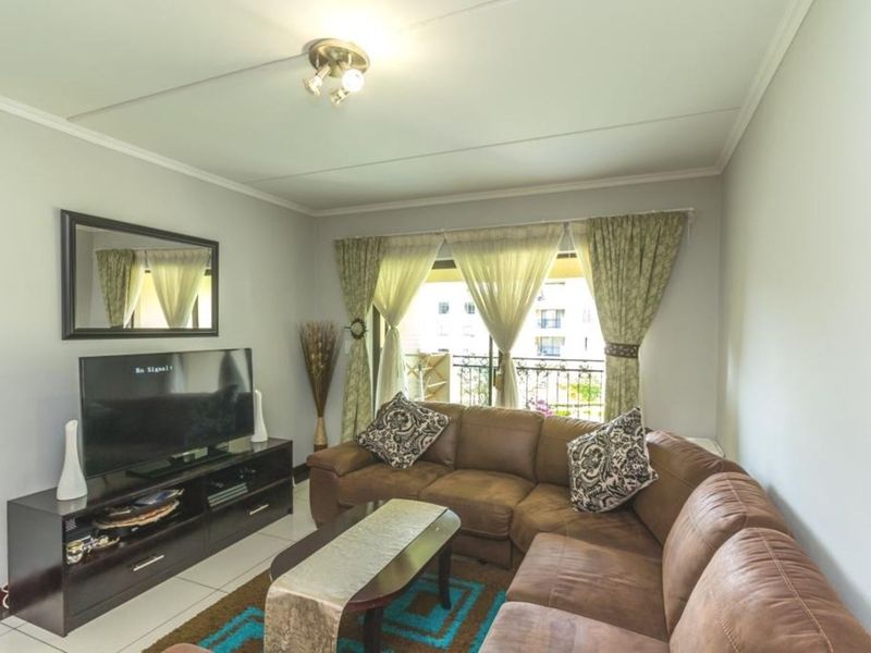 Apartment For Sale in Noordwyk - Photo 6