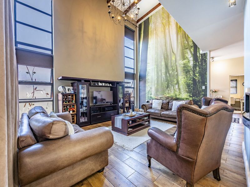 House For Sale in Boardwalk - Photo 8