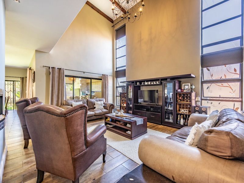 House For Sale in Boardwalk - Photo 7