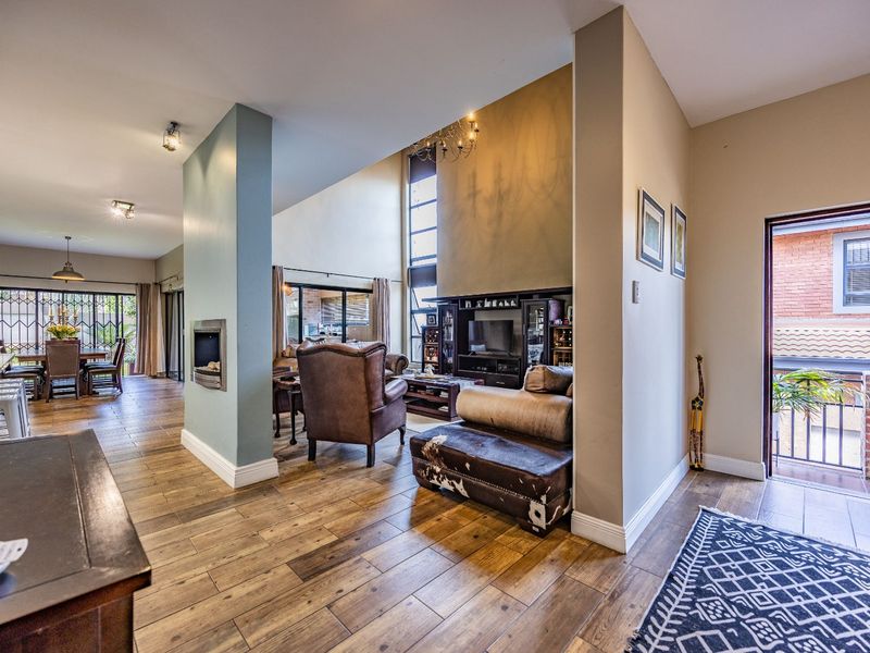 House For Sale in Boardwalk - Photo 6