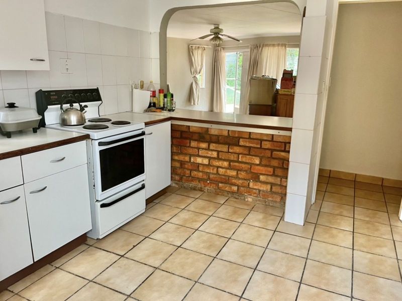 House For Sale in Weltevreden Park - Photo 5