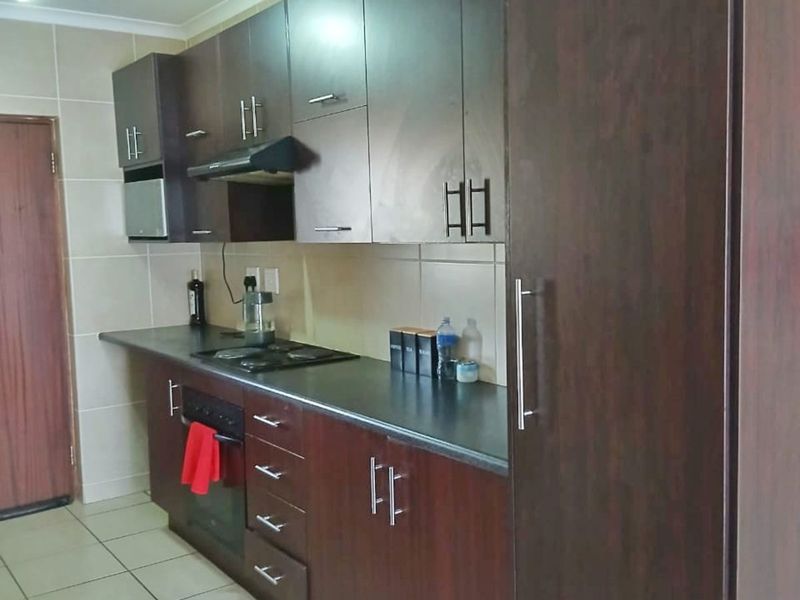 Apartment For Sale in Ormonde View - Photo 9