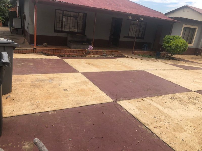 House For Sale in Danville - Photo 8