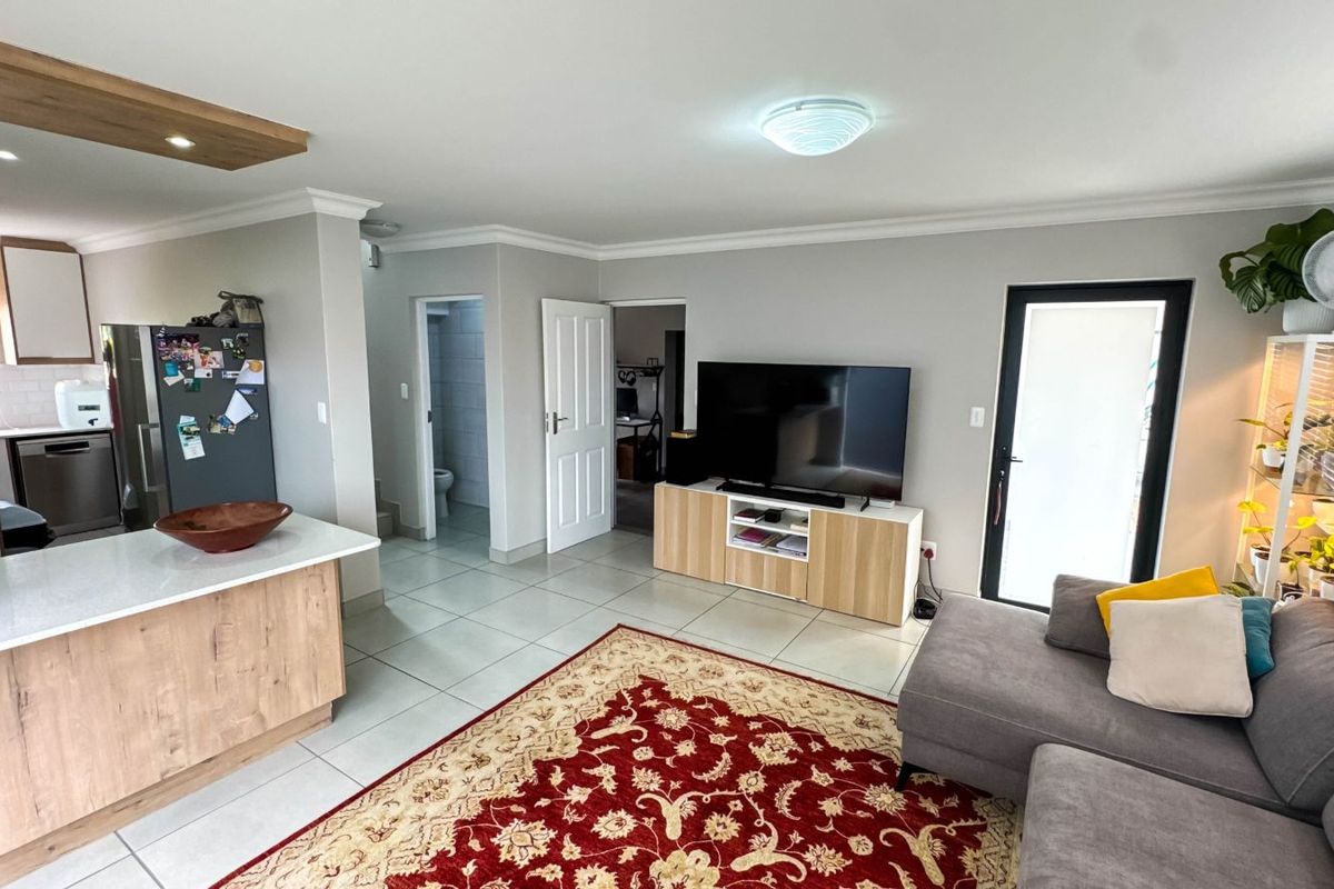 House For Sale in Dana Bay - Photo 2