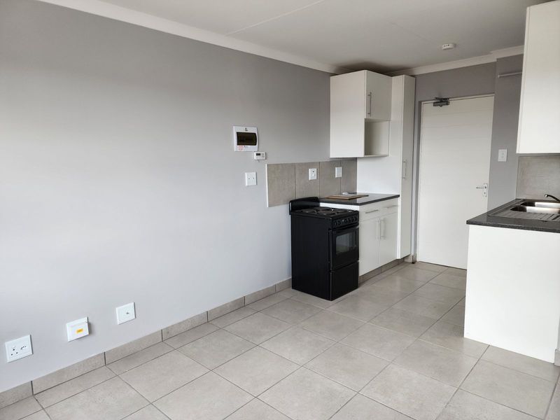 Apartment For Sale in Riverside View - Photo 8