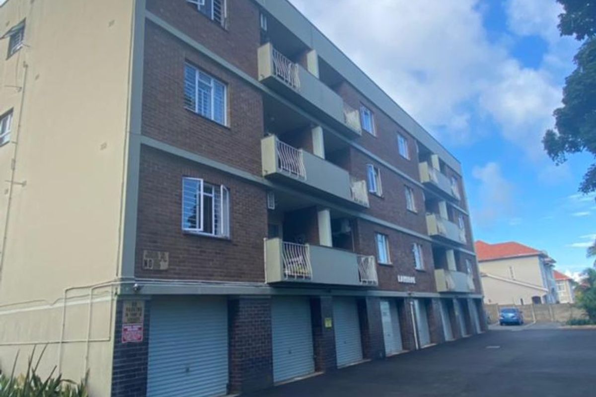 House To Rent in Windermere - Photo 2