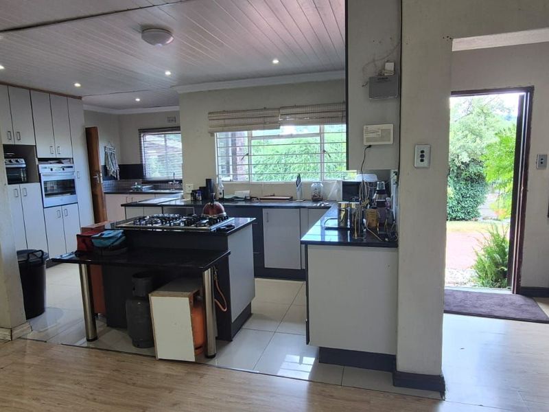 House For Sale in Boskruin - Photo 2