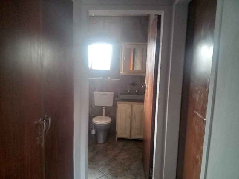 Apartment For Sale in Karenpark - Photo 9