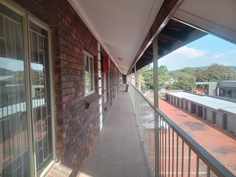 Apartment For Sale in Karenpark - Photo 5